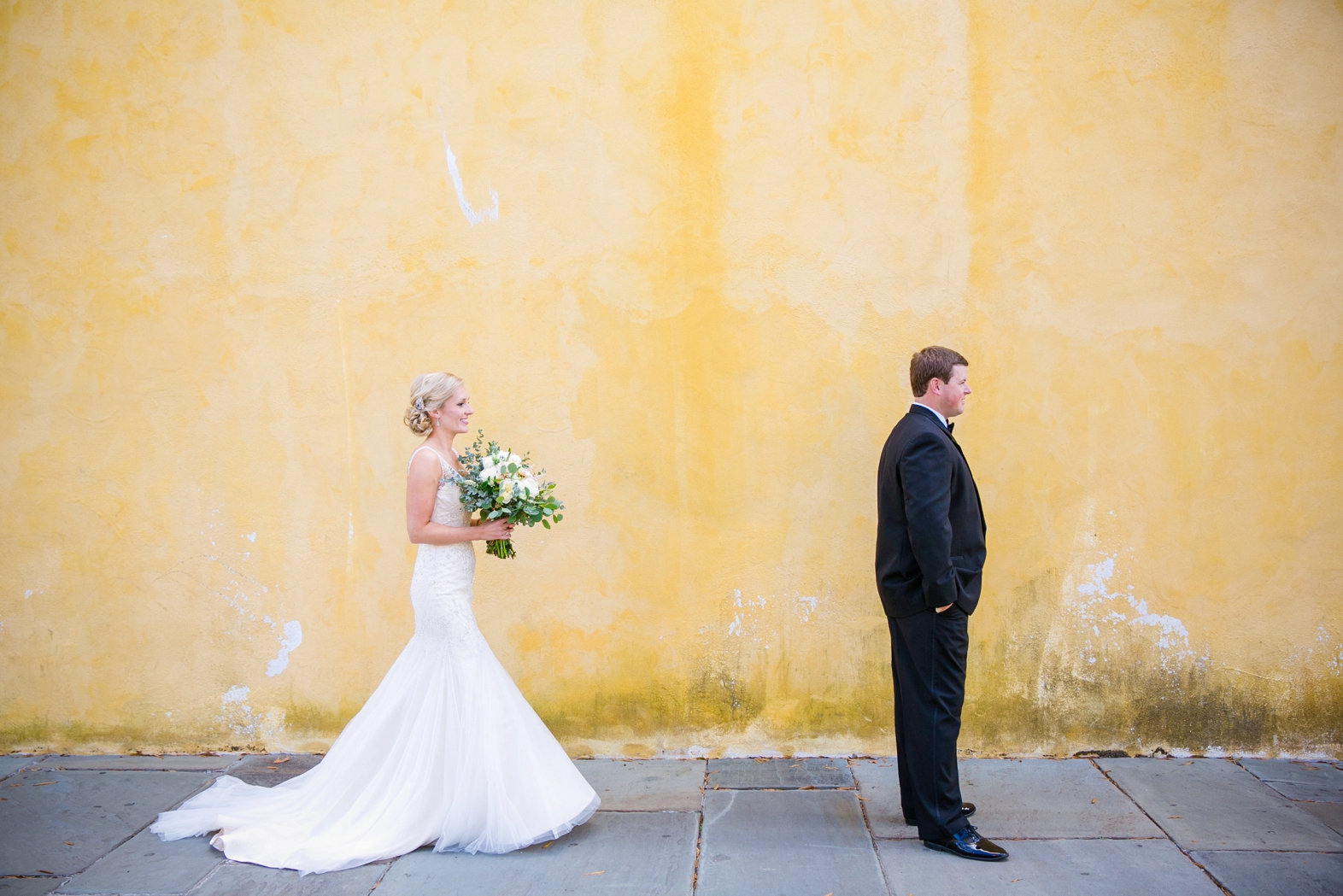 Related Wedding: 370X240-1